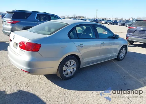 2011 Volkswagen Jetta 2.5L Se z USA, uszkodzony, nr VIN 3VWDX7AJ8BM392753